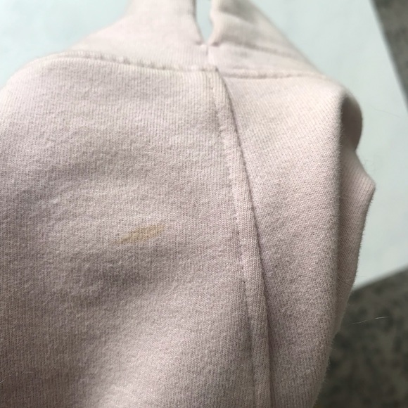 Light pink/blush Lululemon pullover size 6. - Picture 10 of 10